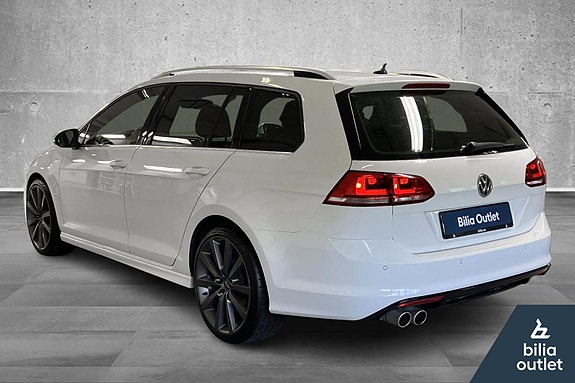 Volkswagen Golf VII 4 of 17