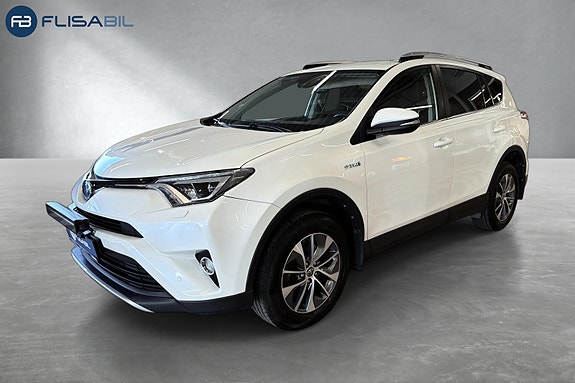 Toyota RAV4 2 of 5