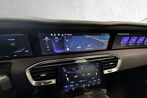 Digitalt cockpit med navigasjon