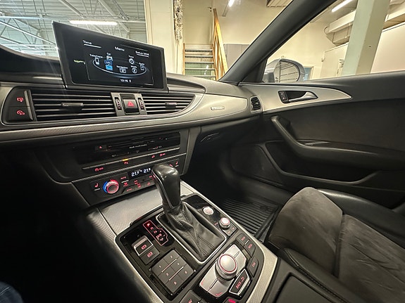 Audi A6 allroad 26 of 30