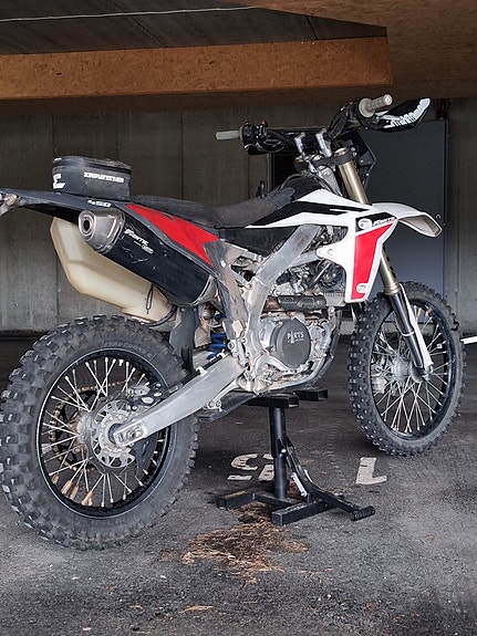 Fantic XEF 450 Enduro 7 of 10