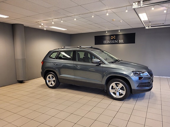 Skoda Karoq 3 of 5