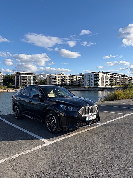 BMW iX2 2 of 5