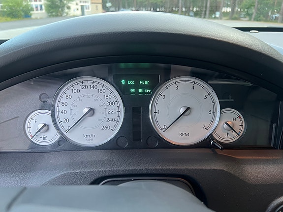 Chrysler 300C 16 of 19
