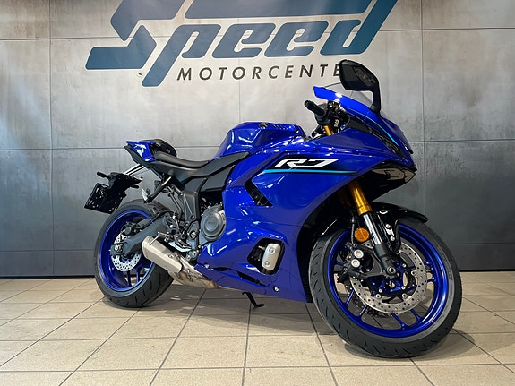 Yamaha YZF-R7 16 of 30