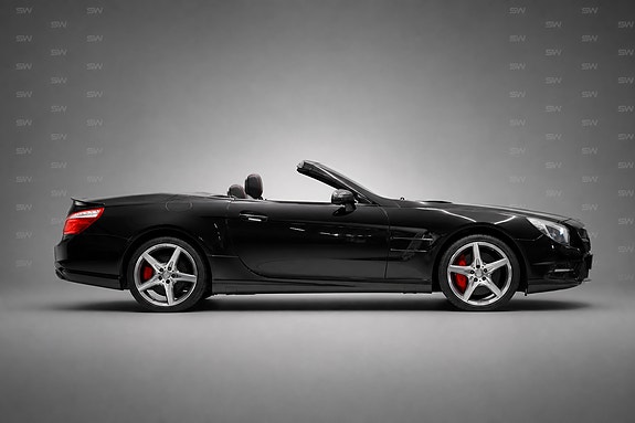 Mercedes-Benz SL500 9 of 15