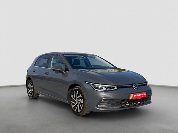 Volkswagen Golf VIII 7 of 24