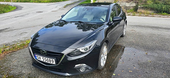 Mazda 3 2 of 5