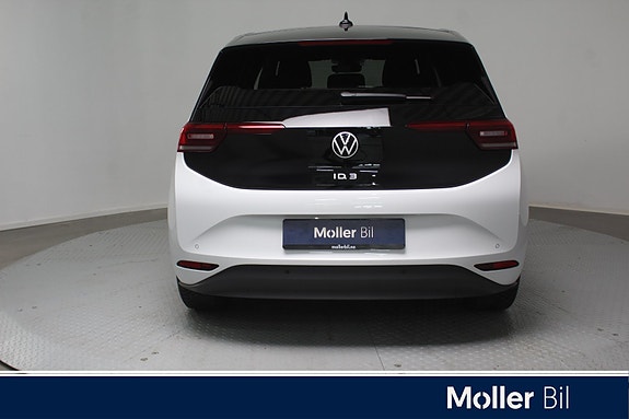 Volkswagen ID.3 4 of 5