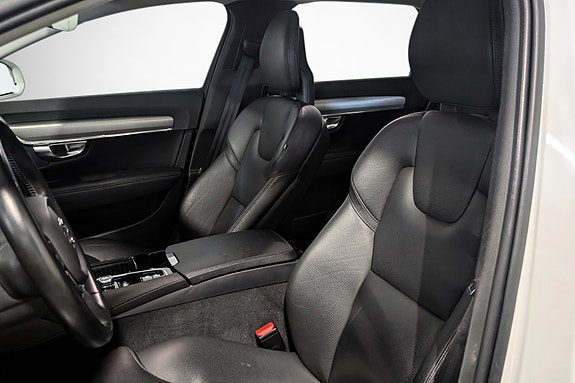 Volvo V90 11 of 29