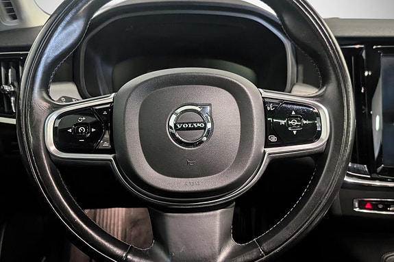 Volvo V90 15 of 29
