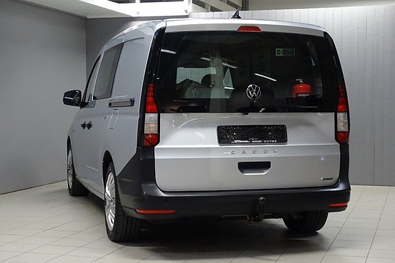 Volkswagen Caddy Maxi 13 of 30