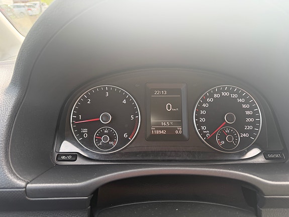 Volkswagen Caddy Maxi 16 of 17
