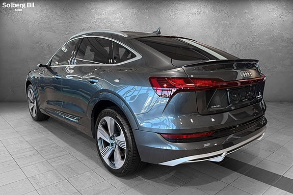Audi e-tron Sportback 13 of 30