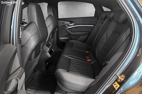 Audi e-tron Sportback 26 of 30