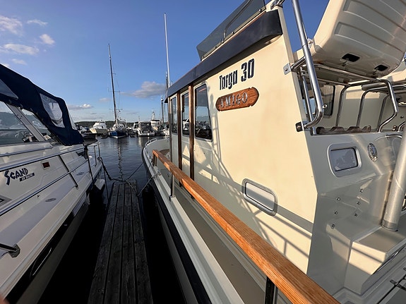 Targa 30, Volvo Penta D6! 13 of 30