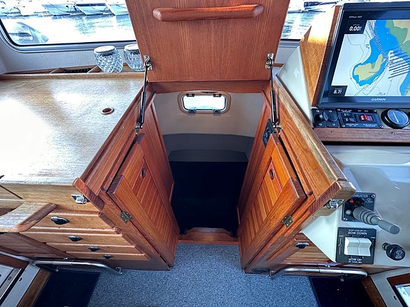 Targa 30, Volvo Penta D6! 25 of 30