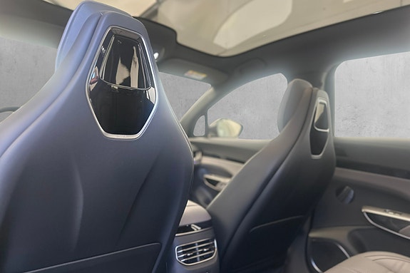Hongqi EHS7 14 of 15