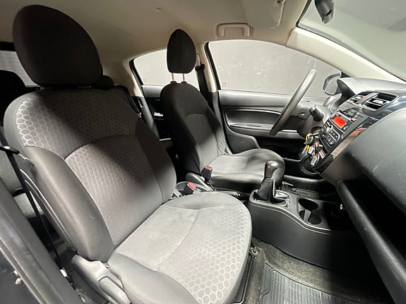 Mitsubishi Space Star 12 of 17