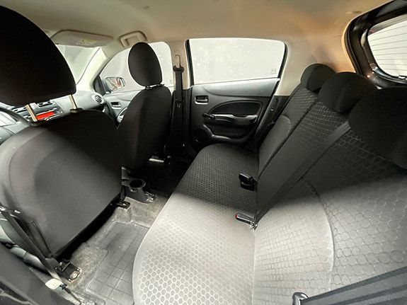Mitsubishi Space Star 16 of 17