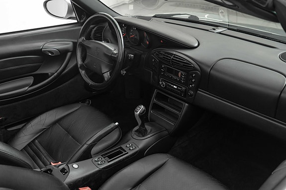 Porsche Boxster 8 of 9