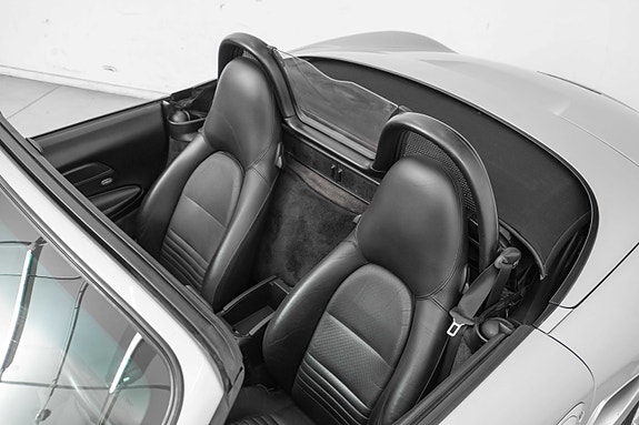 Porsche Boxster 6 of 9