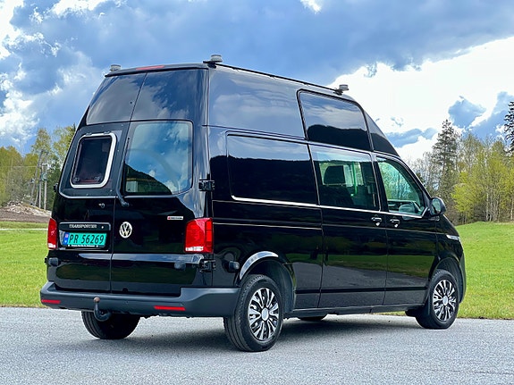 Volkswagen Transporter 3 of 5