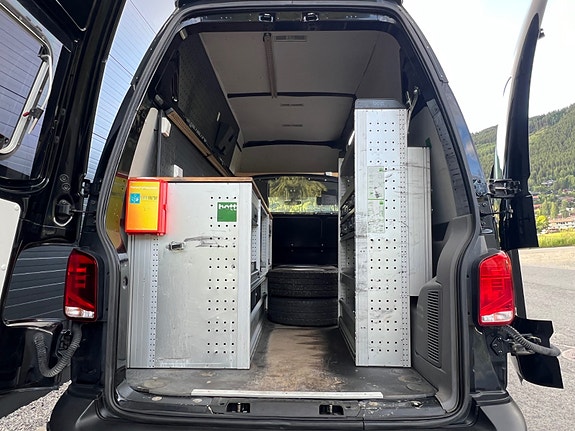 Volkswagen Transporter 5 of 5