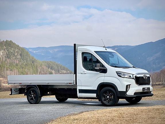 Maxus e-Deliver 9 7 of 22