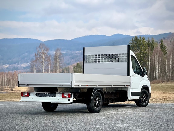 Maxus e-Deliver 9 11 of 22