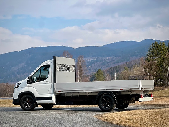 Maxus e-Deliver 9 2 of 22