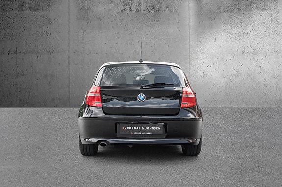 BMW 7 of 26