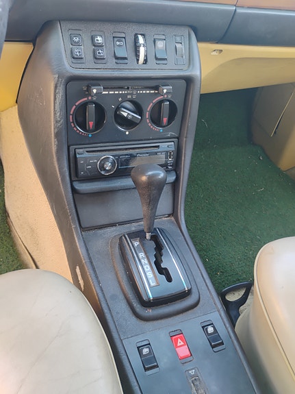 Mercedes-Benz 280 17 of 30