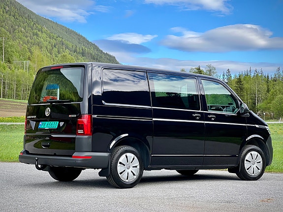 Volkswagen Transporter 2 of 5