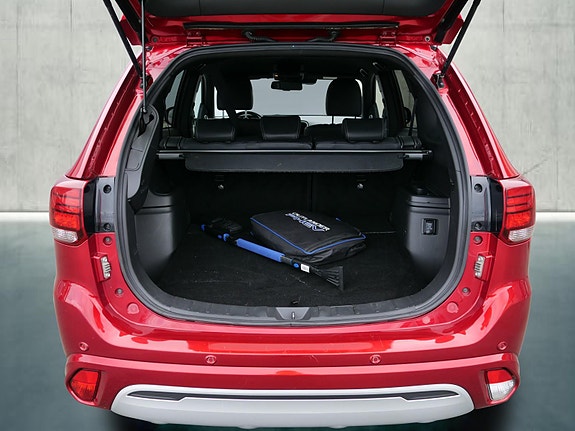 Mitsubishi Outlander 13 of 23