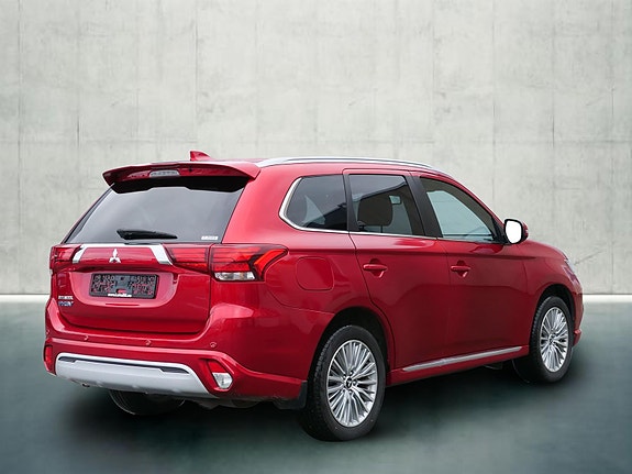 Mitsubishi Outlander 5 of 23