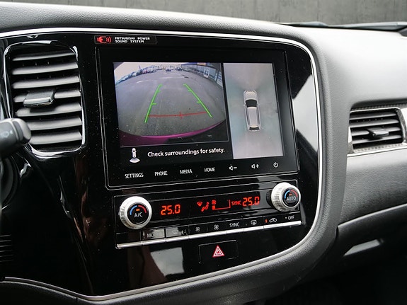 Mitsubishi Outlander 20 of 23