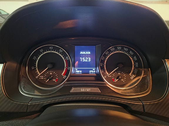 Skoda Fabia 17 of 30