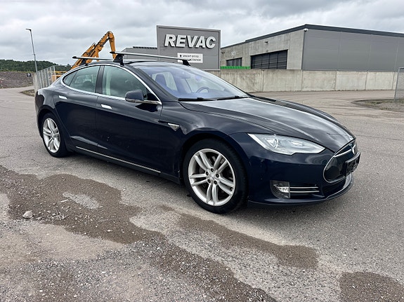 Tesla Model S 5 of 30