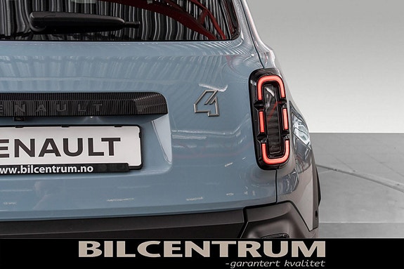 Renault 4 E-Tech 8 of 23