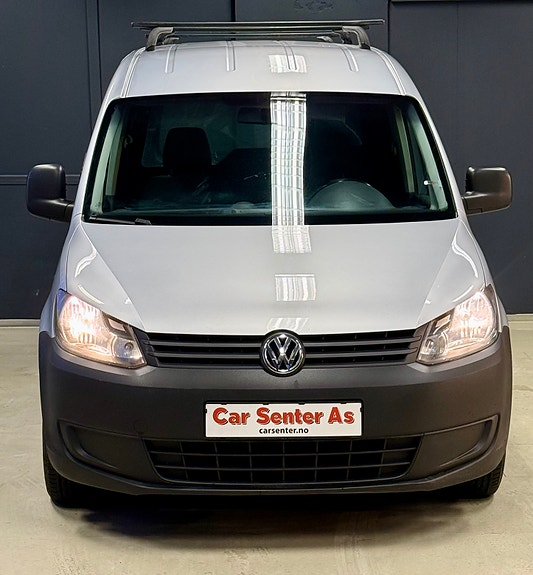 Volkswagen Caddy Maxi 2 of 5
