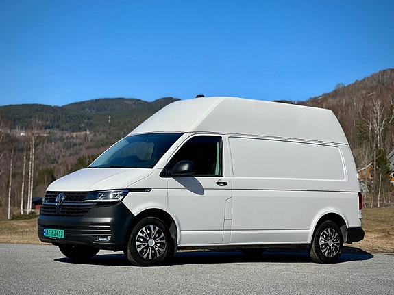 Volkswagen Transporter 4 of 5