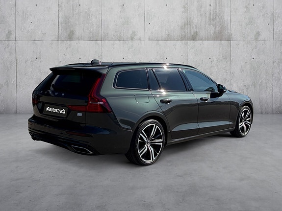 Volvo V60 5 of 5