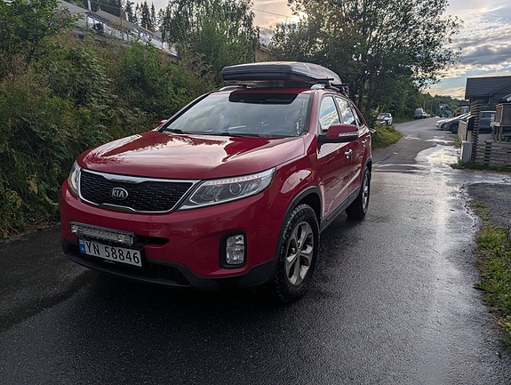 Kia Sorento 3 of 5