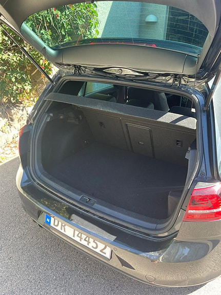 Volkswagen Golf VII 8 of 12