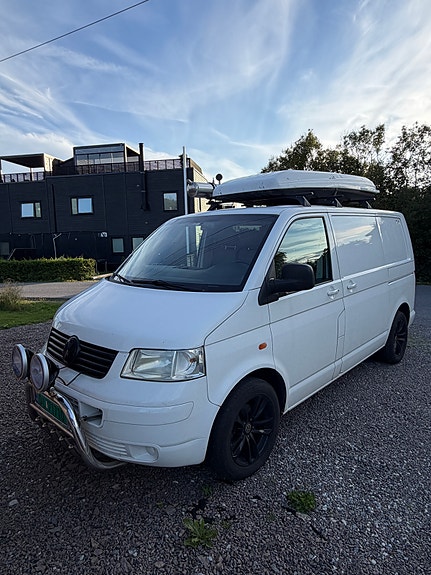 Volkswagen Transporter 2 of 5