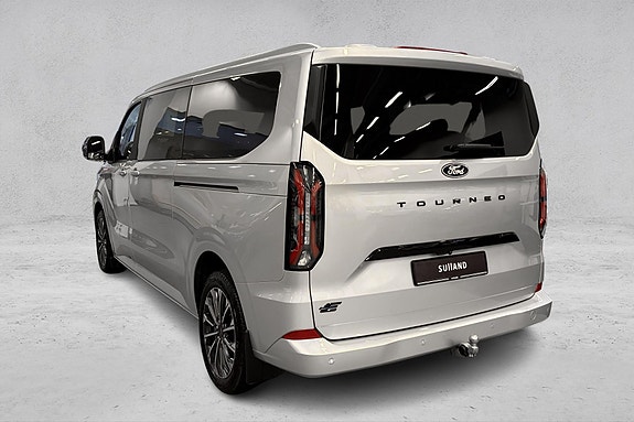 Ford E-Tourneo Custom 340 L2 3 of 5