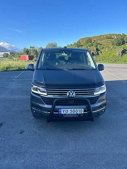 Volkswagen Caravelle 5 of 5