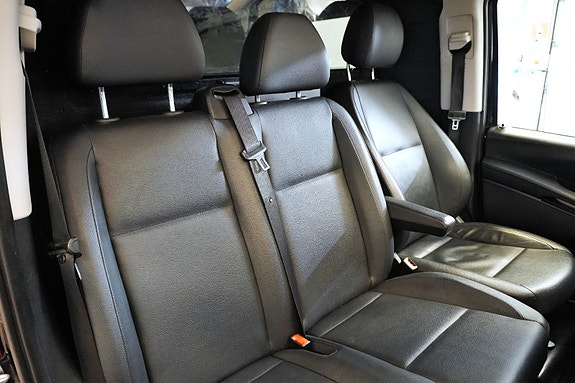 Mercedes-Benz Vito 119 21 of 27