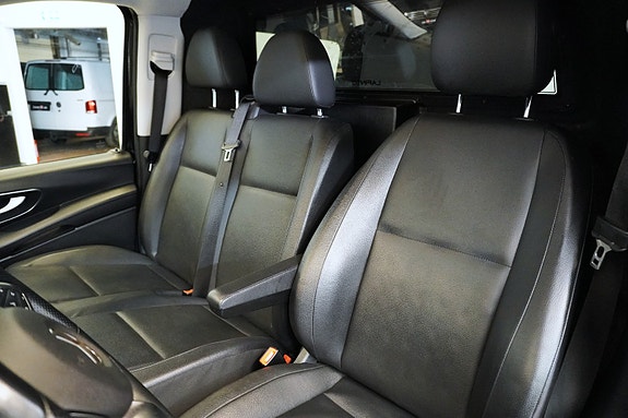 Mercedes-Benz Vito 119 11 of 27